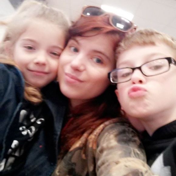 Meet your Posher, Elizabeth - Picture 1 of 1